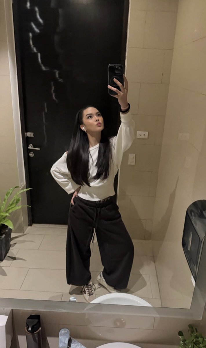 JustKaishaaaaa's tweet photo. Kaisha’s new ig post! 💌

Engage: https://t.co/BJL65Q5Uw8

#KaiMontinola https://t.co/XXiykLyTWE