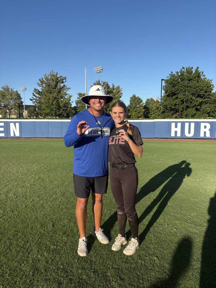 Bella_gilbert29's tweet photo. Huge thank you to @TulsaSoftball for an amazing team camp! I enjoyed learning more about the program, competing against great athletes, and working with @djgasso and his staff! Reign ‘Cane 🌀@RyanWondrasek @amber_fiser 
@TulsaEliteSB 
@TulsaElite2829 https://t.co/PQcJZ7kSsJ