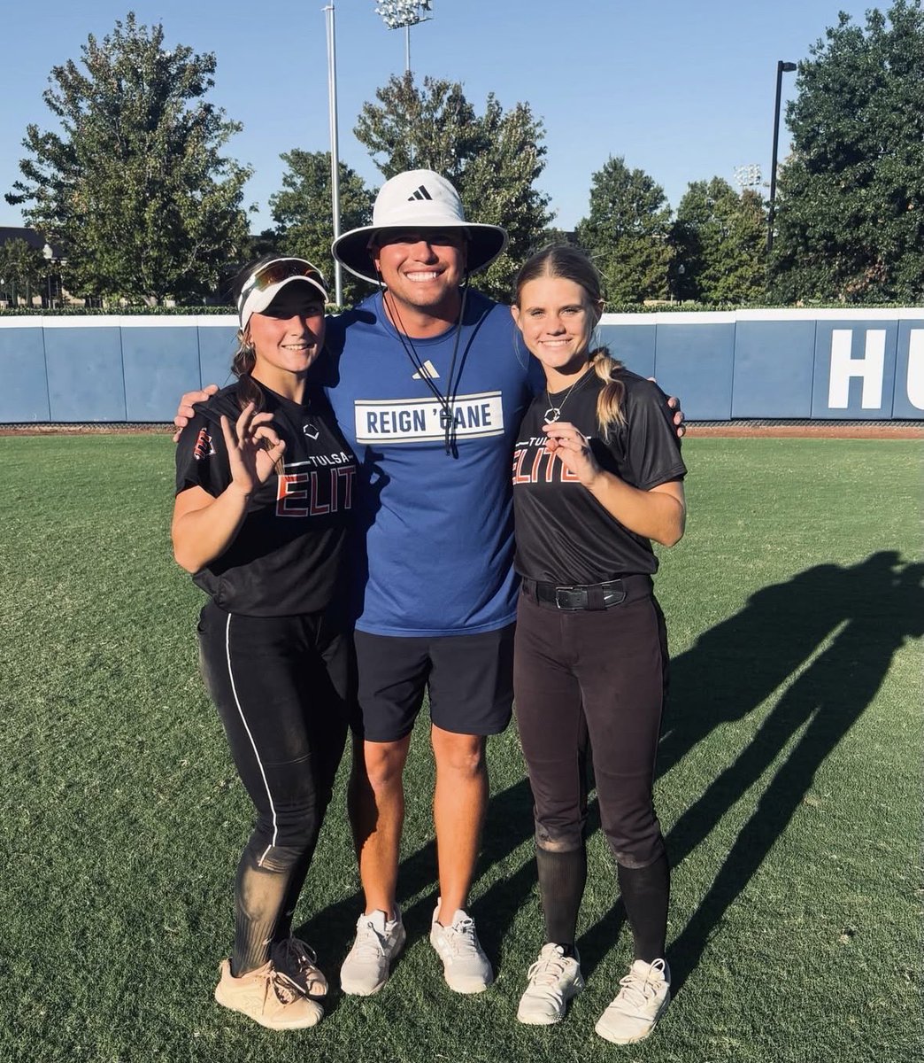 Bella_gilbert29's tweet photo. Huge thank you to @TulsaSoftball for an amazing team camp! I enjoyed learning more about the program, competing against great athletes, and working with @djgasso and his staff! Reign ‘Cane 🌀@RyanWondrasek @amber_fiser 
@TulsaEliteSB 
@TulsaElite2829 https://t.co/PQcJZ7kSsJ