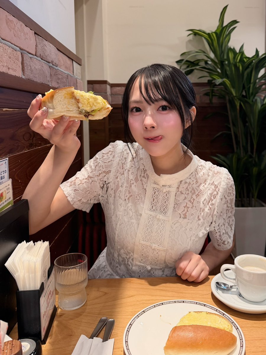 starnote_rina's tweet photo. お昼何食べるの？･𐃷･ https://t.co/dVvXPLFqHZ