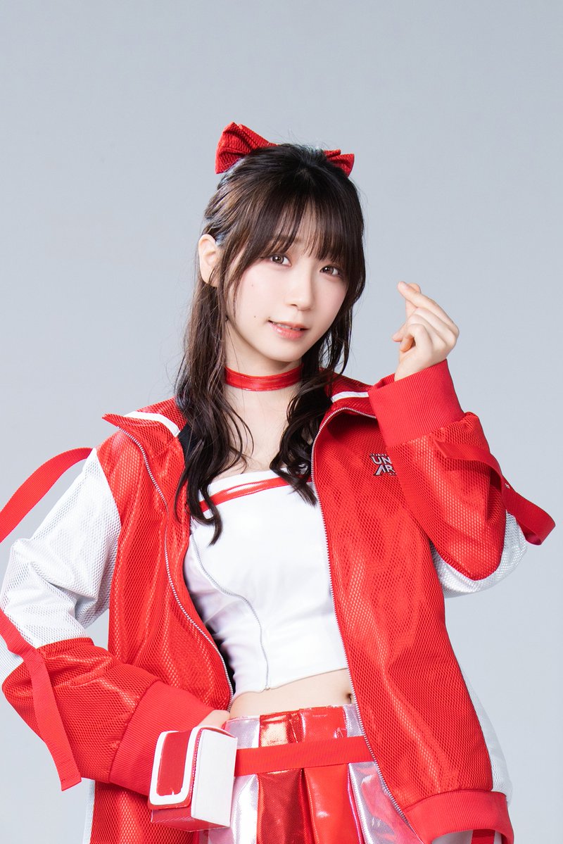 iorimoe_five's tweet photo. 📢 二次受注告知｜10月6日（火）12時〜

#UNIONARENA『伊織もえ パーフェクトきゅるんセット』 二次受注がこの後12時からスタートします！🥳✨

なんと前回１分で売り切れたため、急遽再販が決まりました！👀
工場の関係で2027年4月発送予定です！📦 👀
前回買い逃した方はお早めに！

#ユニアリ https://t.co/fWGcHNs4YW