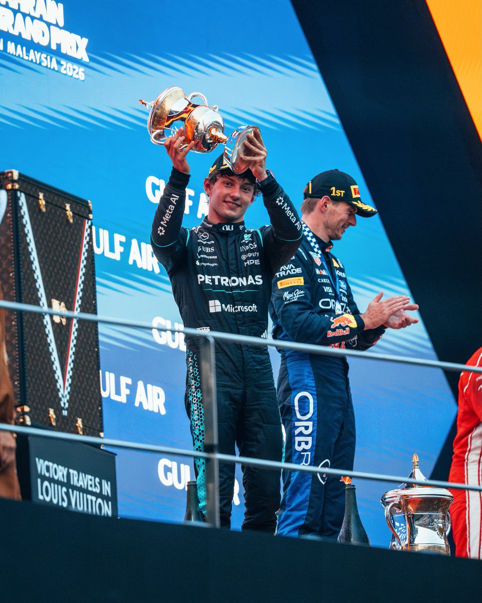 F1Mercedesrp's tweet photo. Back on the Malaysia podium after a nine year wait ๐
#F1RP #BahrainGPRP - @Formula1FRP https://t.co/7rxpnbF9Yt