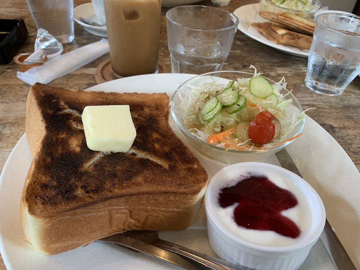 happy6059's tweet photo. モーニングセミナー食事会 https://t.co/wVnBUZeEKm