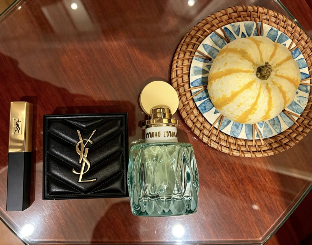 CDhfoe's tweet photo. Tucking the crisp scent of spring into the warm autumn sun https://t.co/Gkiop2oyXV