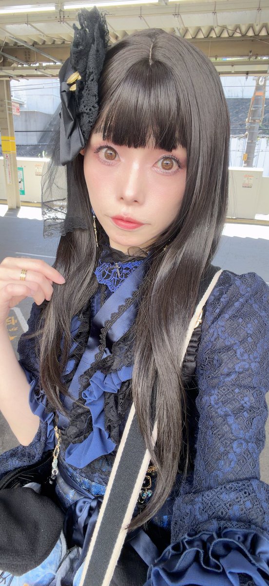 PonChan_ATTACK's tweet photo. 今日は撮影ですのぉ〜❤️
静岡まで出向きますのぉ〜❤️

久々ポートレート撮影だ🎶

季節も良くなってきたので
着物ワンピース出したんだけど
まだ暑いなwww🤣

気温23度〜25度とかならいいかな。
今日の予報30度だな🙄🙄🙄
秋らしい風は感じても気温は夏🌴だな😑

そんなわけで行ってきまーす🎶 https://t.co/8lWUagqz9y