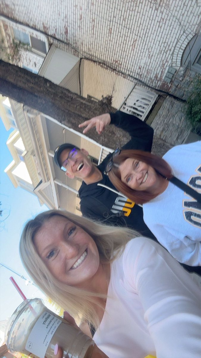 BeOurGuestMike's tweet photo. We had a weekend! #MIZ #Mizzou #SEC #homecoming #CoMo https://t.co/BAjYwI9gbd