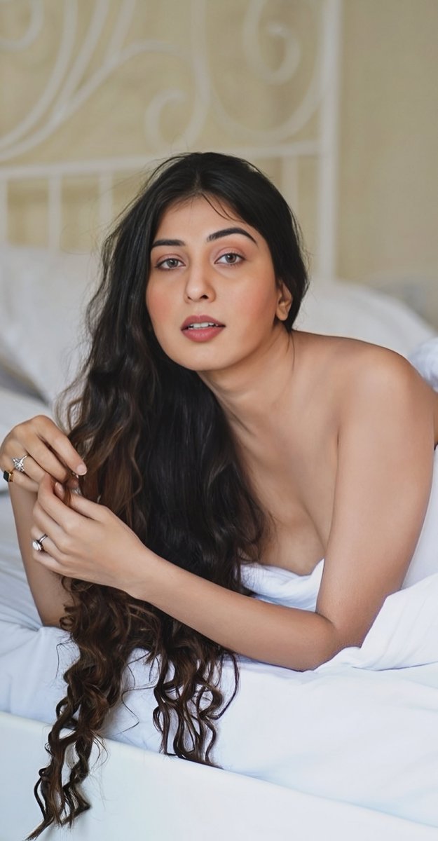 INDACTRESSPIC's tweet photo. Wishing the Hottest and the Most Gorgeous Model/Actress
@rumasharmaa a Happy Birthday
#RumaSharma https://t.co/oQO1mXnDtj