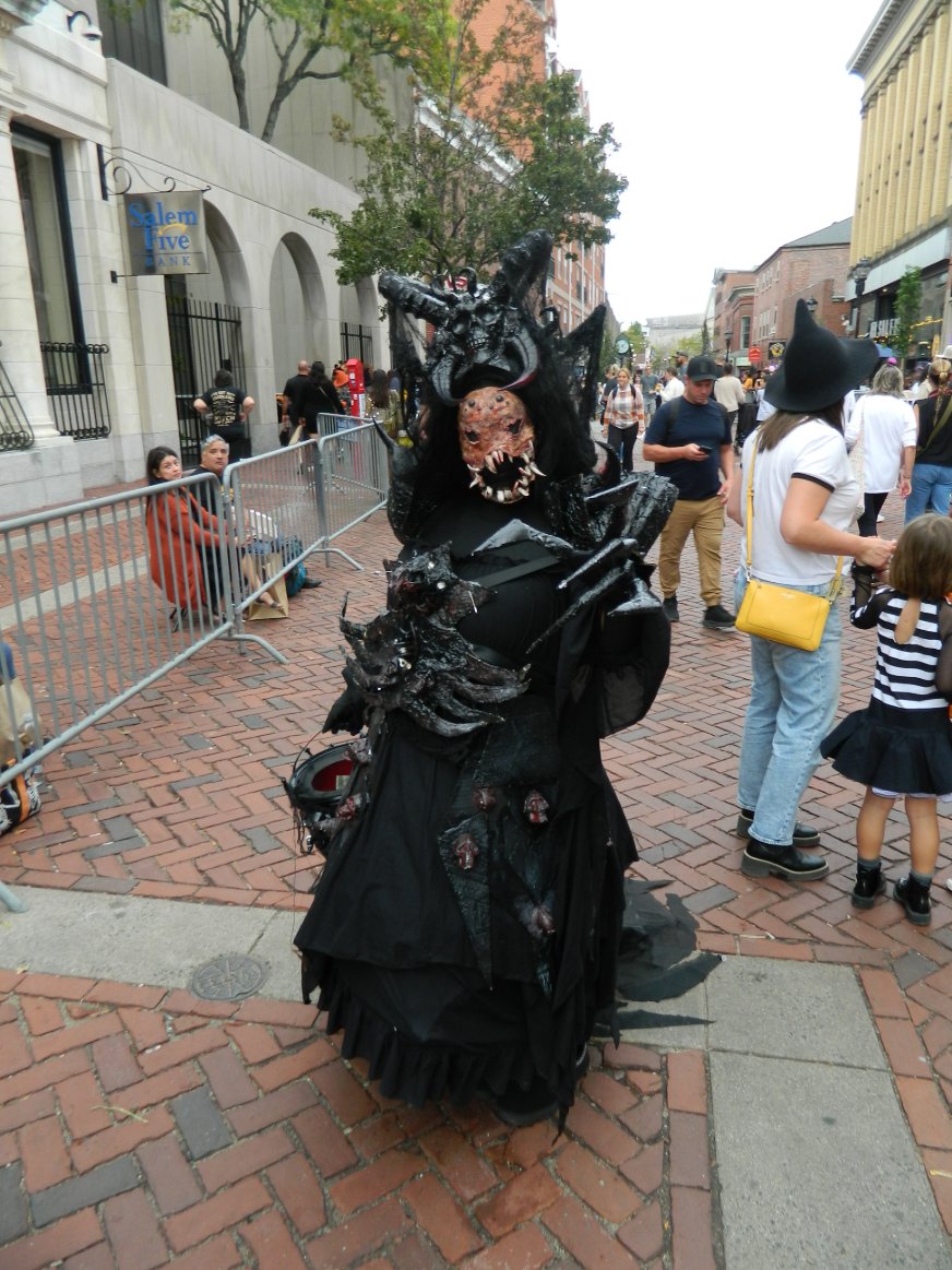 JohnBryanModica's tweet photo. I Was In Salem Once Again For My Halloween Project 2026. The Highlighted Charity For This Aspect Once Again Is:@hopeforukraine
#johnshalloweensojourn #salemma #salemmassachussets #halloween2026 #witchcity #halloweencostume #demon #devil #monster #streetpreformer https://t.co/e8zsM3Je3v