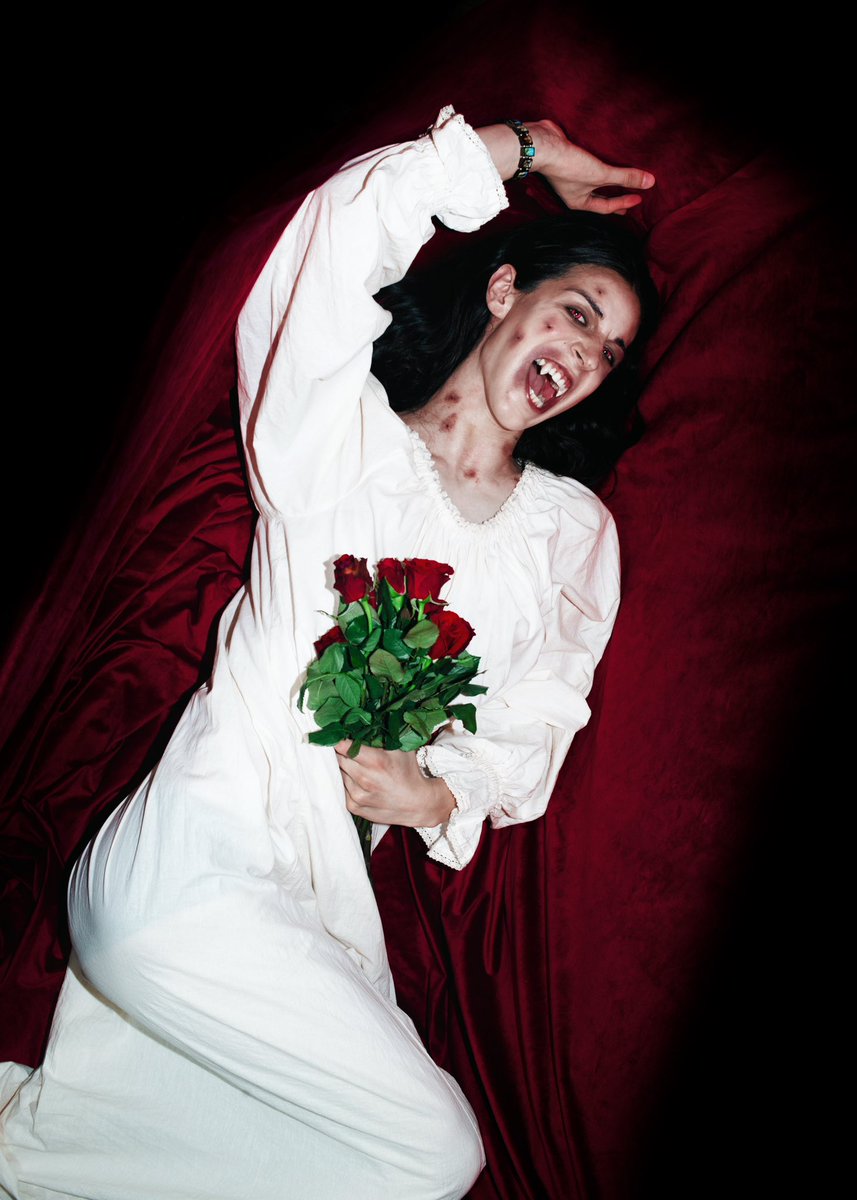 AshurGharavi's tweet photo. I cannot wait to get to do another vampire(ish) shoot so excited for the one I have planned this month :3 https://t.co/Ae96vSjlX4
