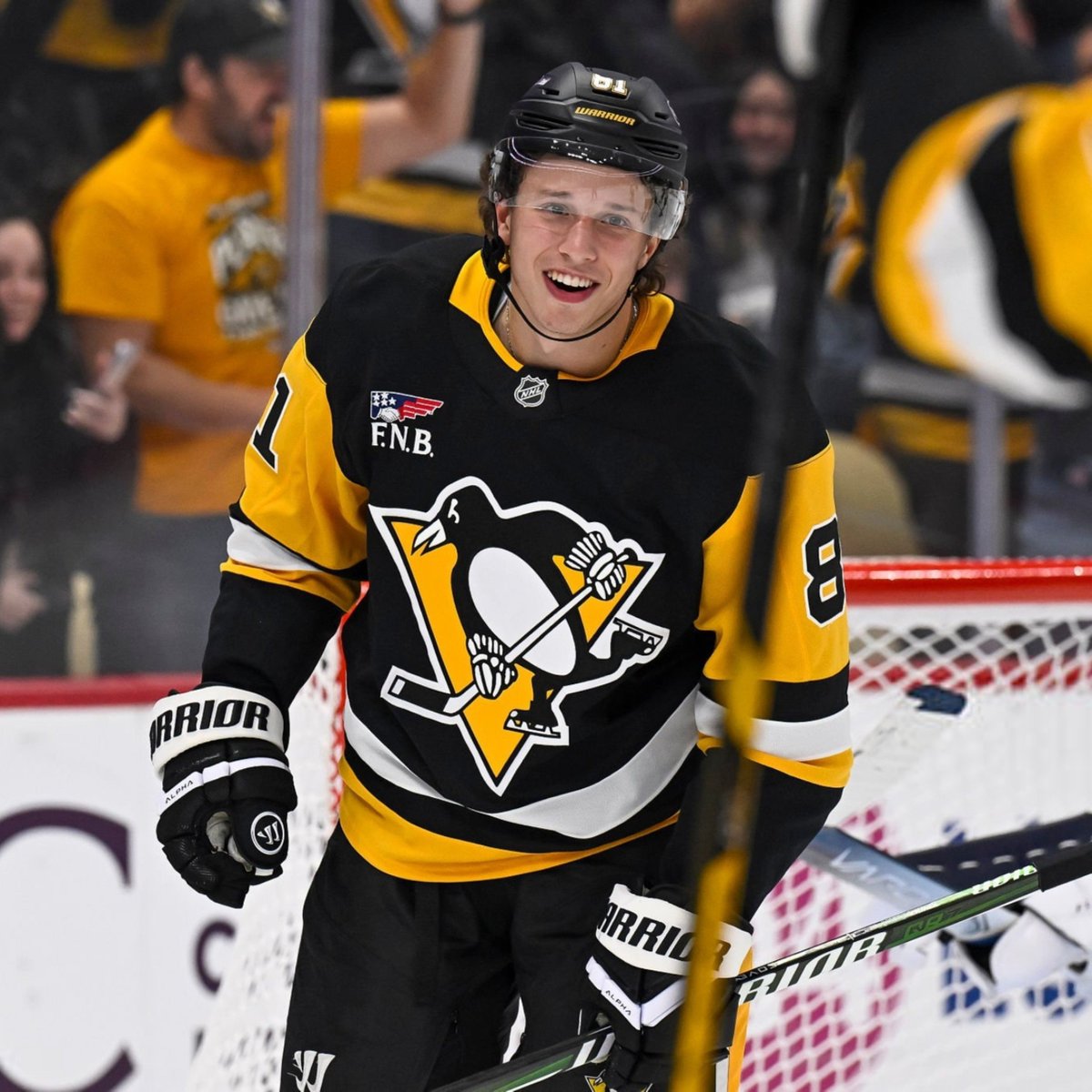 vicsicmic's tweet photo. i cant believe the only two pens players available to play this game were ben kindel and sergei murashov !! they did amazing even though nobody else showed up :) https://t.co/6VTanQHvUd
