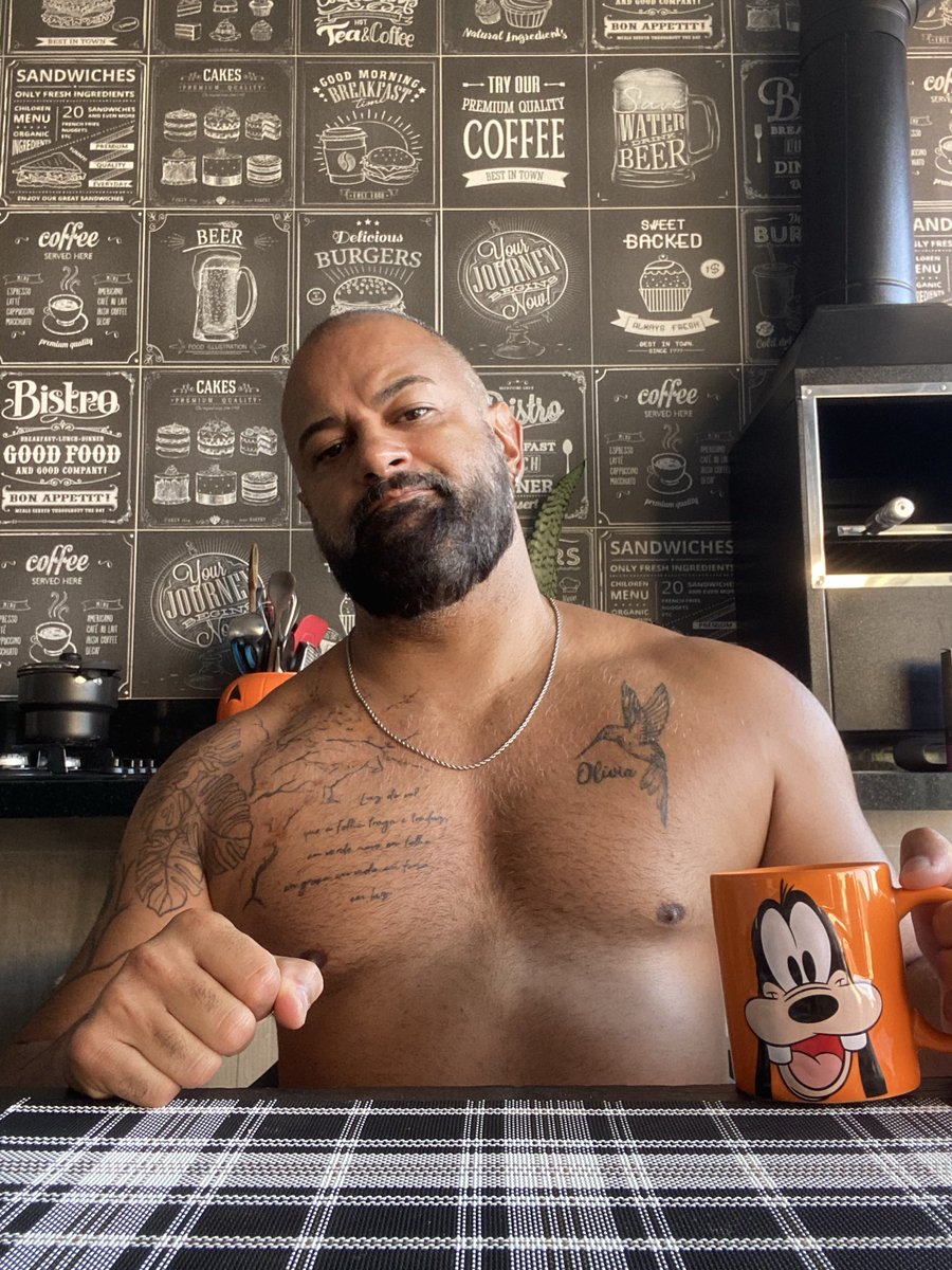cakozopello's tweet photo. Segunda, um café e tudo correu bem… https://t.co/7WWL0pGmTk