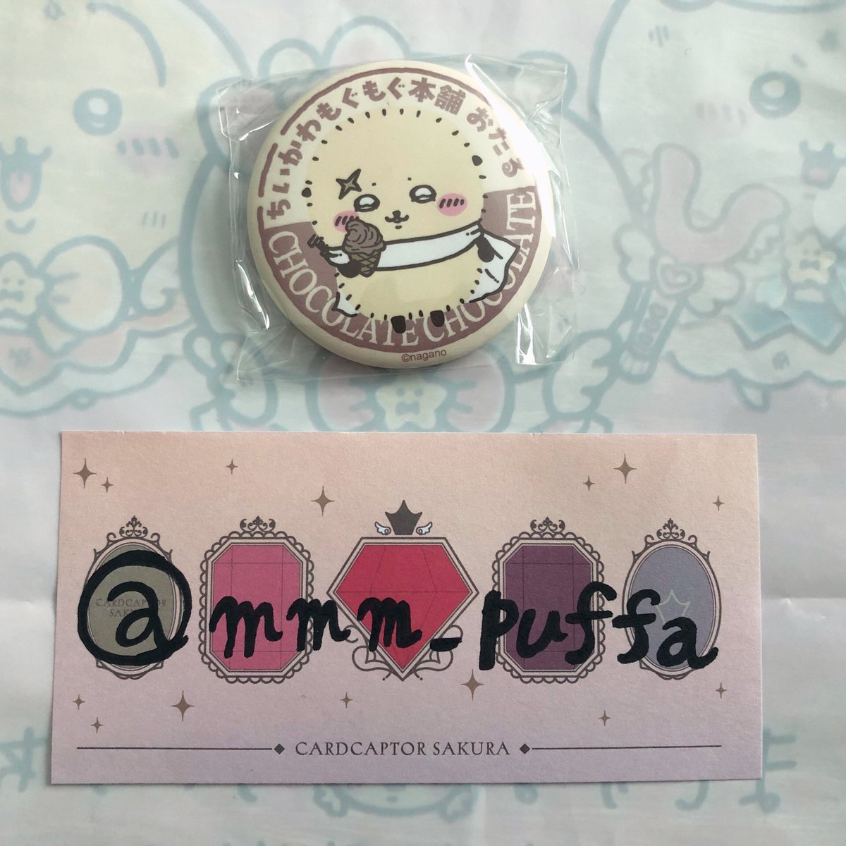mmm_puffa's tweet photo. 【交換】ちいかわもぐもぐ本舗　小樽　北海道ソフトクリームなマット缶バッジinカプセル
譲:ラッコ
求:古本屋

郵送交換希望です。
検索からもお気軽にお声掛けください。 https://t.co/uwHh5vHgxB
