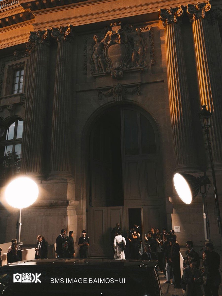 N8597N's tweet photo. ที่สุด
WANG YIBO CHANELShowSS27
#WangYiboPFWSS27xCHANEL
#CHANELShow #PFW https://t.co/5sX3zIoZYg