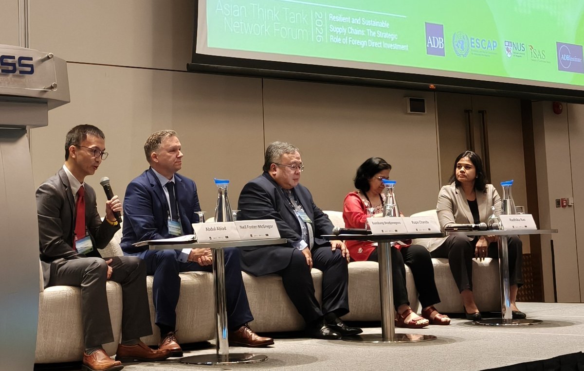ERodDev's tweet photo. A key message is that  participating in #GVC lowers the threshold 4 entry into #global #markets: Economies no longer need to develop complete industries to begin exporting; instead, they can specialize in 
segments of production. Yet not everyone benefits, says @ADB_HQ report https://t.co/RuW9Vk8mZj