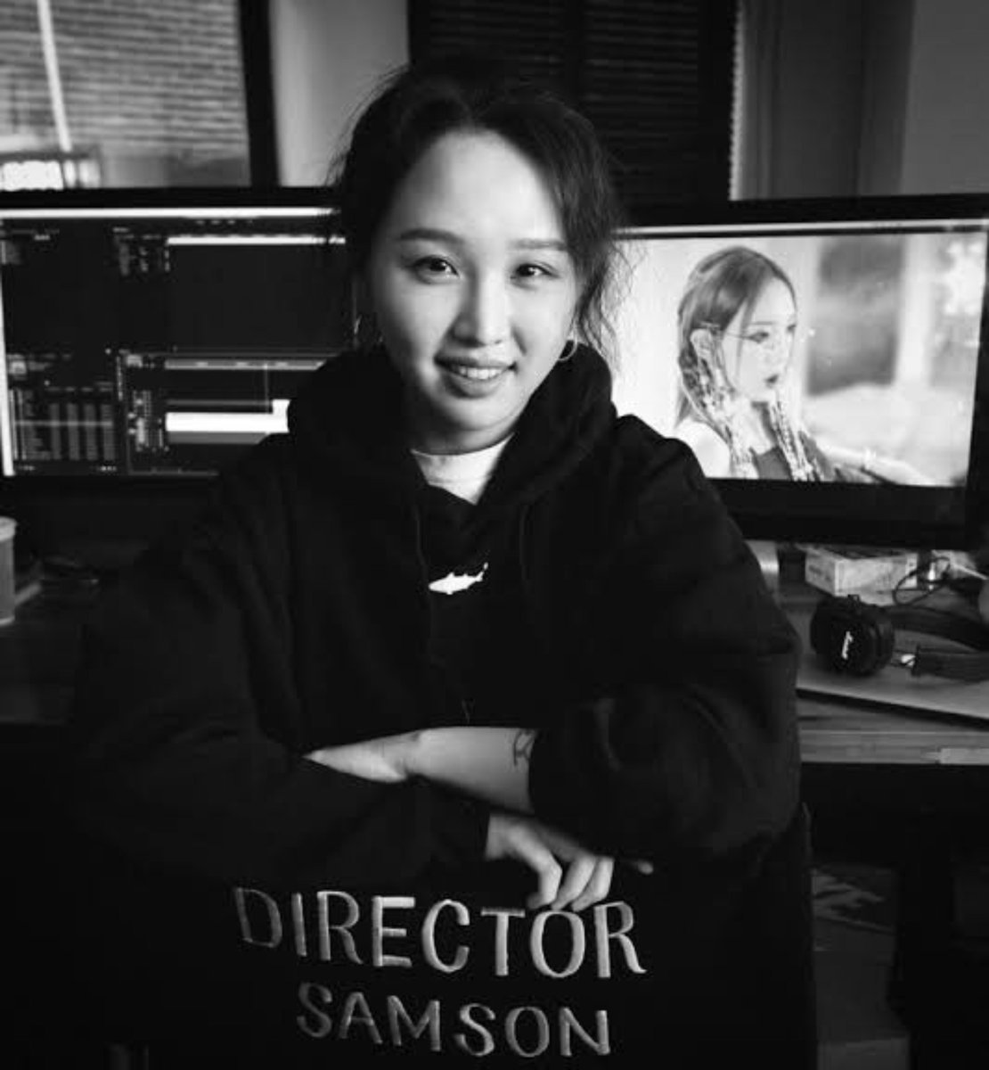 forbabymonster's tweet photo. BABYMONSTER’s teaser just popped up on MV director Sam Son’s Instagram! Sparking talk that they’re behind this comeback too. Sam Son has already delivered some of the group’s iconic visuals from MOON to Sugar Honey Iced Tea, PSYCHO, FOREVER, and DRIP. 

If history repeats, we’re in for another masterpiece. 🔥

#BABYMONSTER #베이비몬스터 @YGBABYMONSTER_