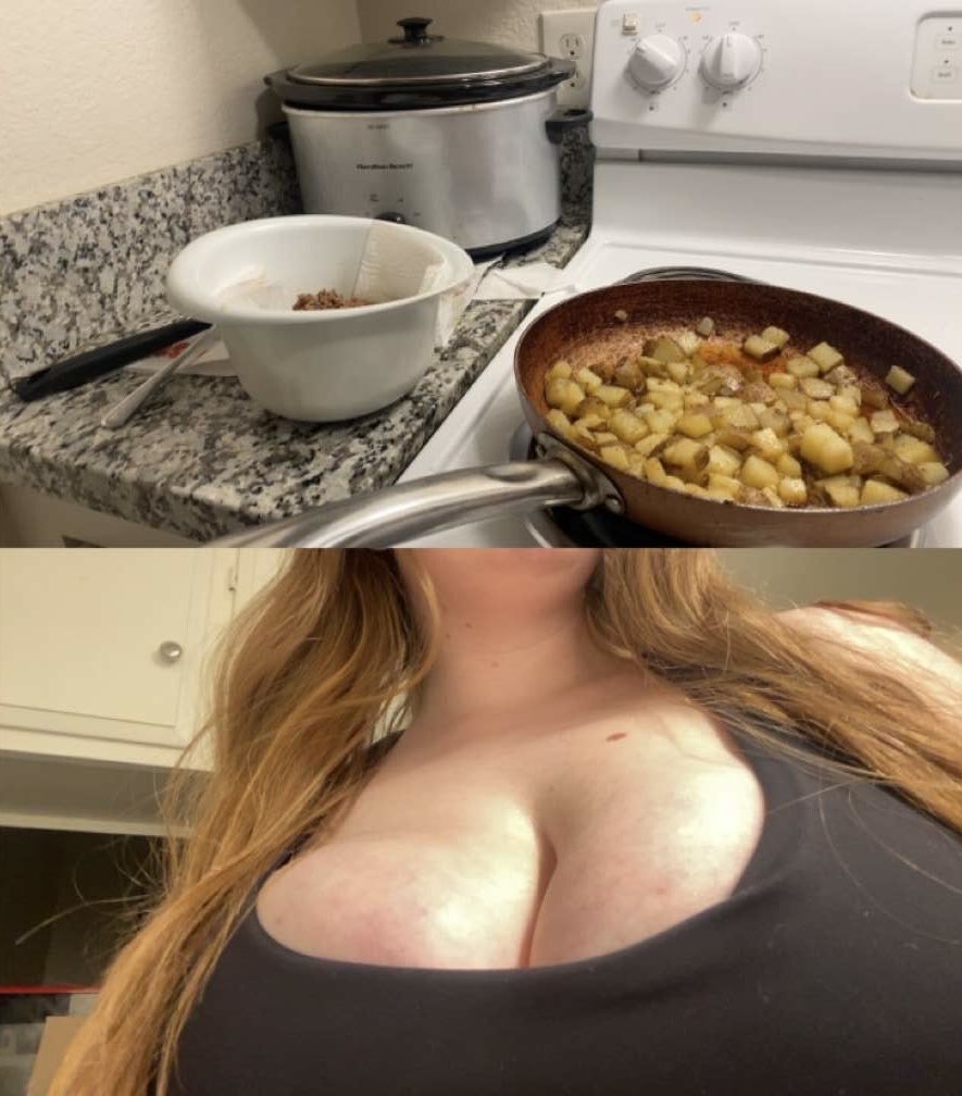 haloofstatic's tweet photo. i got big tits AND i can cook, now what.

#nsfwtwtًً #nsfwtwt #breedingkink #somnokink #cnc #wataa #chudai #bakersfield #bako661 #661area #bakofreaks #661freaks #promotwt #cookingtwt https://t.co/8i2z1fZ4DW