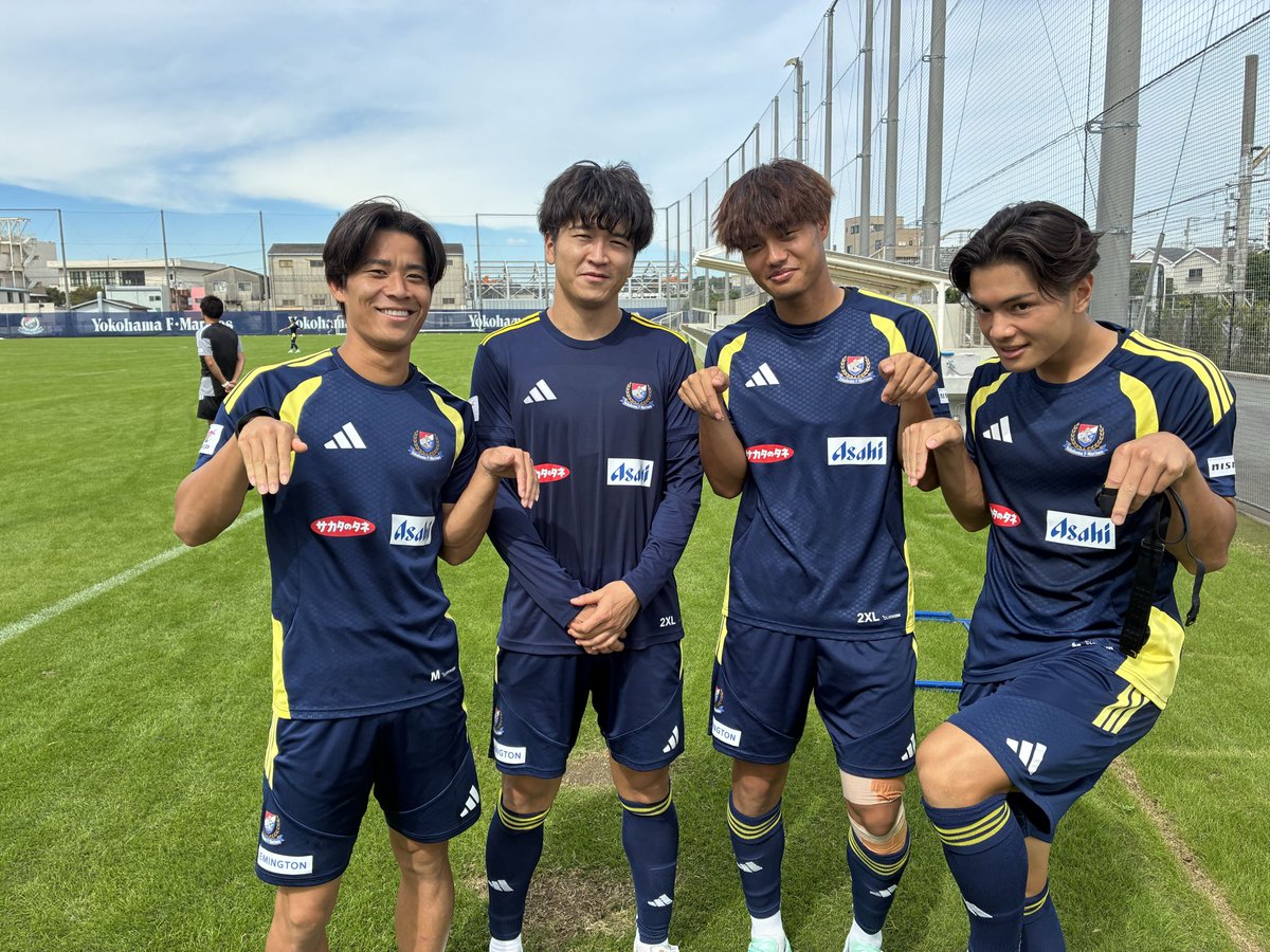 prompt_fmarinos's tweet photo. 日本代表での活動を終えた #谷村海那 選手が、本日 #マリノスパーク に戻ってきました✨

約2週間、谷村選手への熱いご声援をありがとうございました🇯🇵🦖

#fmarinos #daihyo https://t.co/tIhKznhT2I