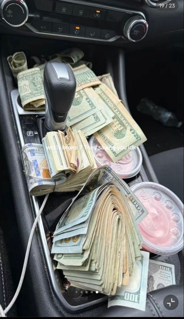 Law_of_manifest's tweet photo. YOU’RE RICH.

YOU’RE RICH.

YOU’RE RICH.

YOU’RE RICH.

YOU’RE RICH.

YOU’RE RICH.

YOU’RE RICH.

YOU’RE RICH.

YOU’RE RICH.

YOU’RE RICH.

YOU’RE RICH.

YOU’RE RICH.

YOU’RE RICH.

YOU’RE RICH.

YOU’RE RICH.

YOU’RE RICH.

YOU’LL BE RICH 💰IN 2026!

ACCEPT IT ✊ https://t.co/3SI0zyitzu