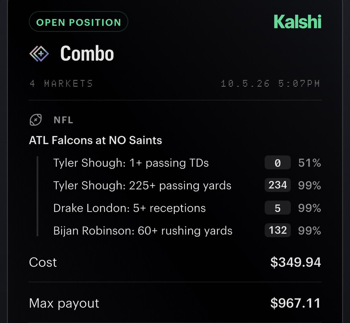 AdammScheftteer's tweet photo. Bro what the fuck Tyler Shough, why is gay ass washed up Kamara running it in???? https://t.co/5Flnltzr3p