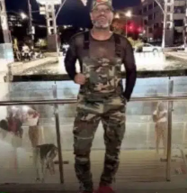 crispydevaa's tweet photo. Uncle Pussy only up to 500k and its not even him...

This is him

https://t.co/fs82zs4JO7 https://t.co/wl6BqvAFxo