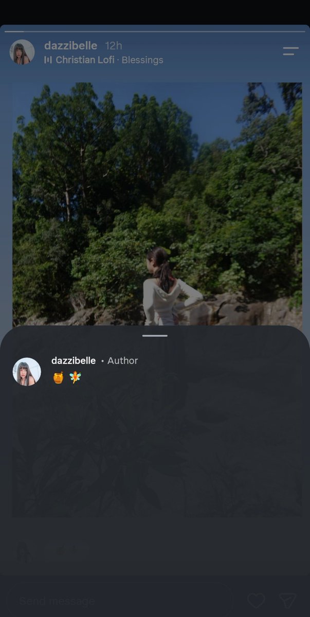 phamgif's tweet photo. 261006 dazzibelle instagram story update 

“🍯🧚”

#하니 #Hanni #ハニ
#Danielle #다니엘 https://t.co/QFnMXFE7zR