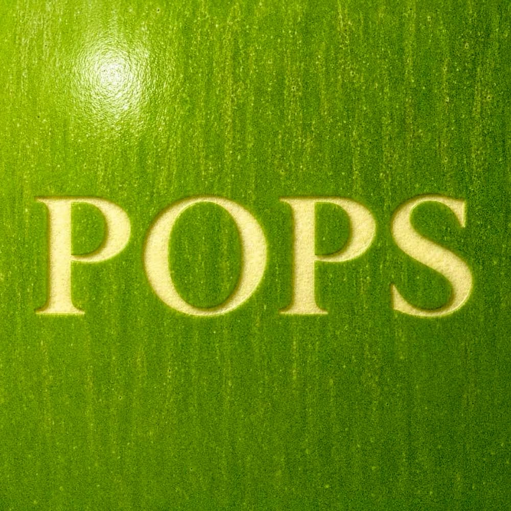 luke__mga's tweet photo. 『POPS』デジタル歌詞カード🍇
パソコンで原画DLしてスクエア加工しました。せっかくならより多くの人にも届いてほしい🫶 #ミセスPOPS https://t.co/5DZ5vPyrb3