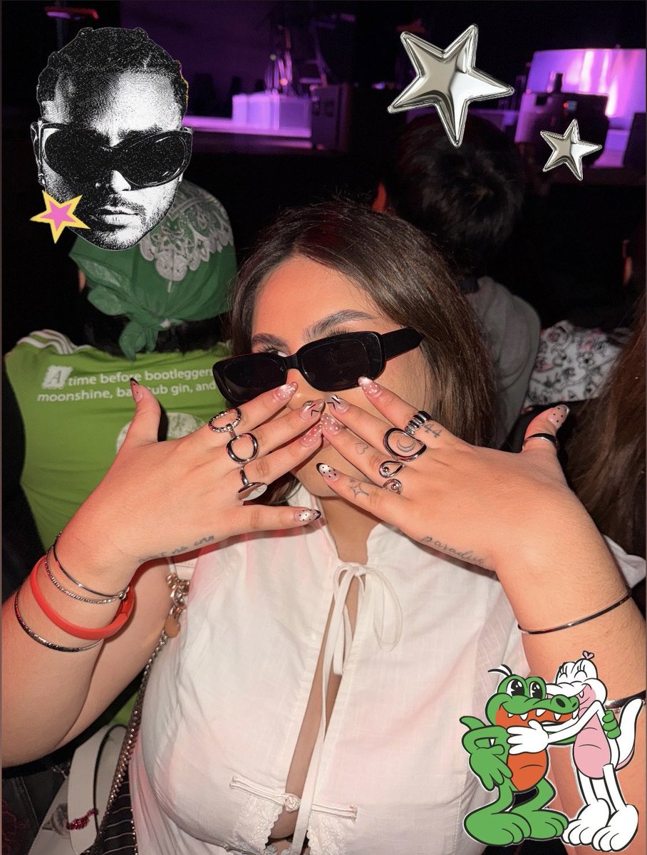 cecibo444's tweet photo. EL MEJOR FUCKING FIN DE SEMANA!!! Y HASTA ADELANTEEEEE https://t.co/L1aKIakhQn