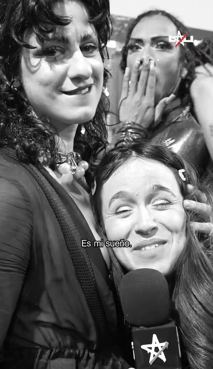 l3nmqle's tweet photo. “es mi sueño” amiga, same https://t.co/gkKgmx7Dsn