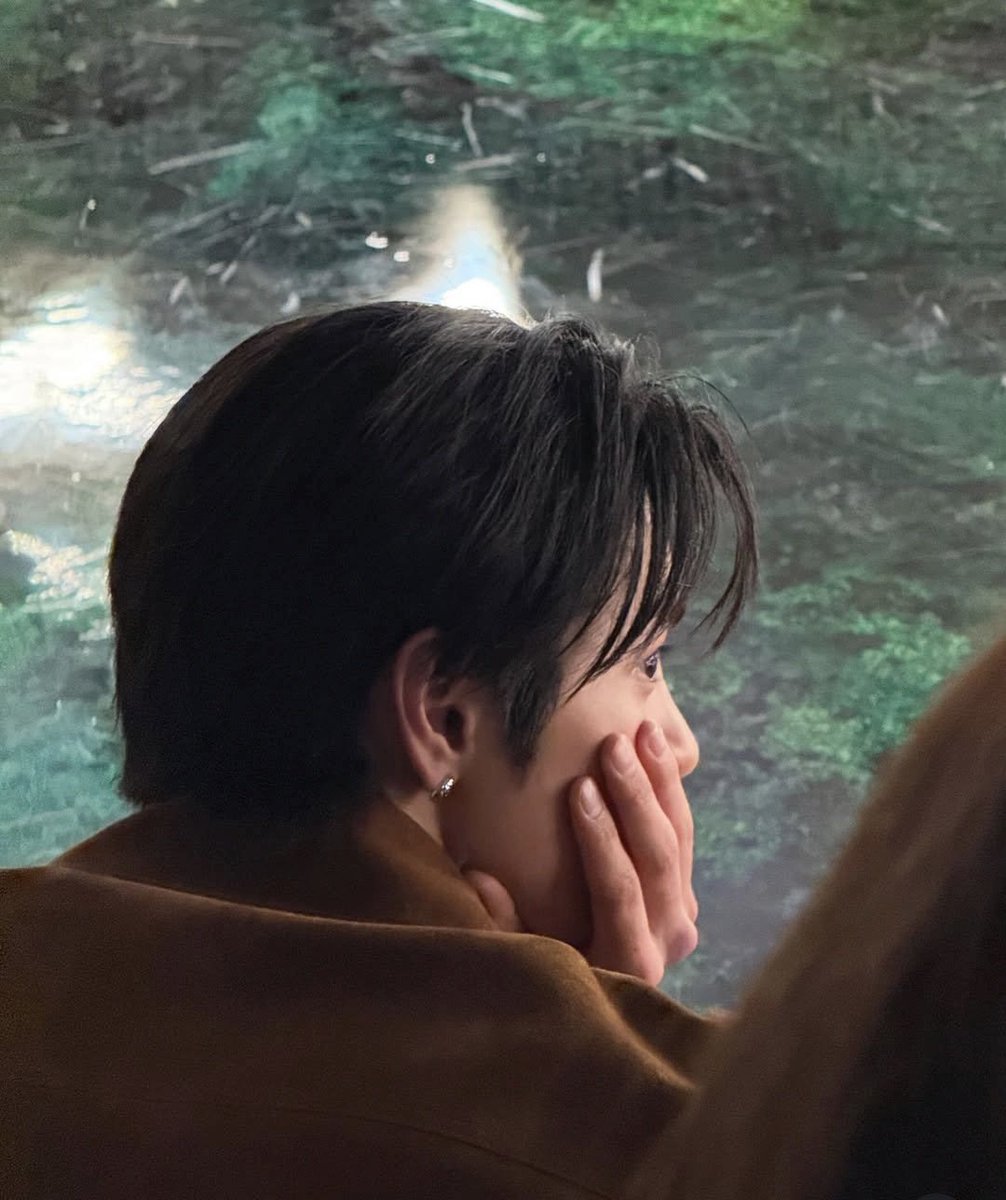 khsh_zip's tweet photo. 낭셩 포타 추천
그냥 이 얼굴의 이세진과 안건오가 나옴
https://t.co/K2gwJg9jhM https://t.co/RY3XW9tjVN