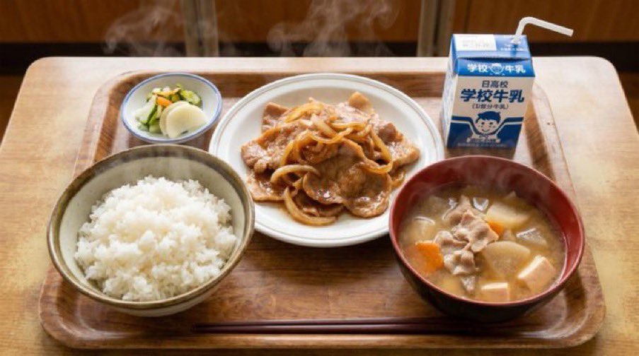 Tanakaseiji14's tweet photo. 給食もこれぐらいだったら！
誰も文句は言わない！ https://t.co/mv4zVTCuWa