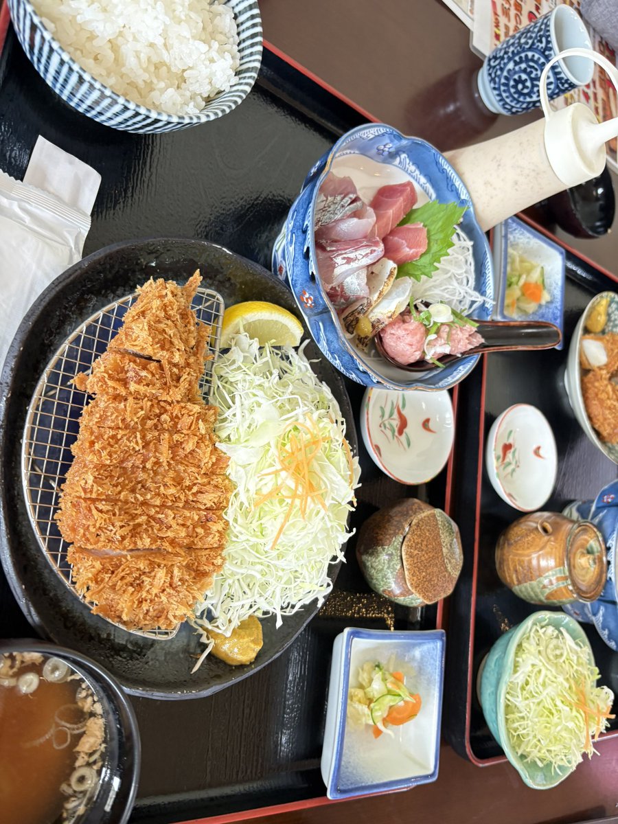 tonkatsu_botan's tweet photo. 本日の #火曜日お魚day 
お刺身&amp;お魚メニューです https://t.co/fYlmwCxsaV