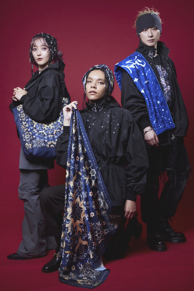 qb_announce's tweet photo. 【全国ツアー2026「星」グッズ販売開始】

10/11(日)Zepp Sapporoより開催
全国ツアー2026「星」グッズ公開。

通販サイトROCKET-EXPRESSにて
本日10/6(火)12時より販売開始。

▼詳細はこちら
https://t.co/h1Nb56LYlF https://t.co/M8jumXib1C