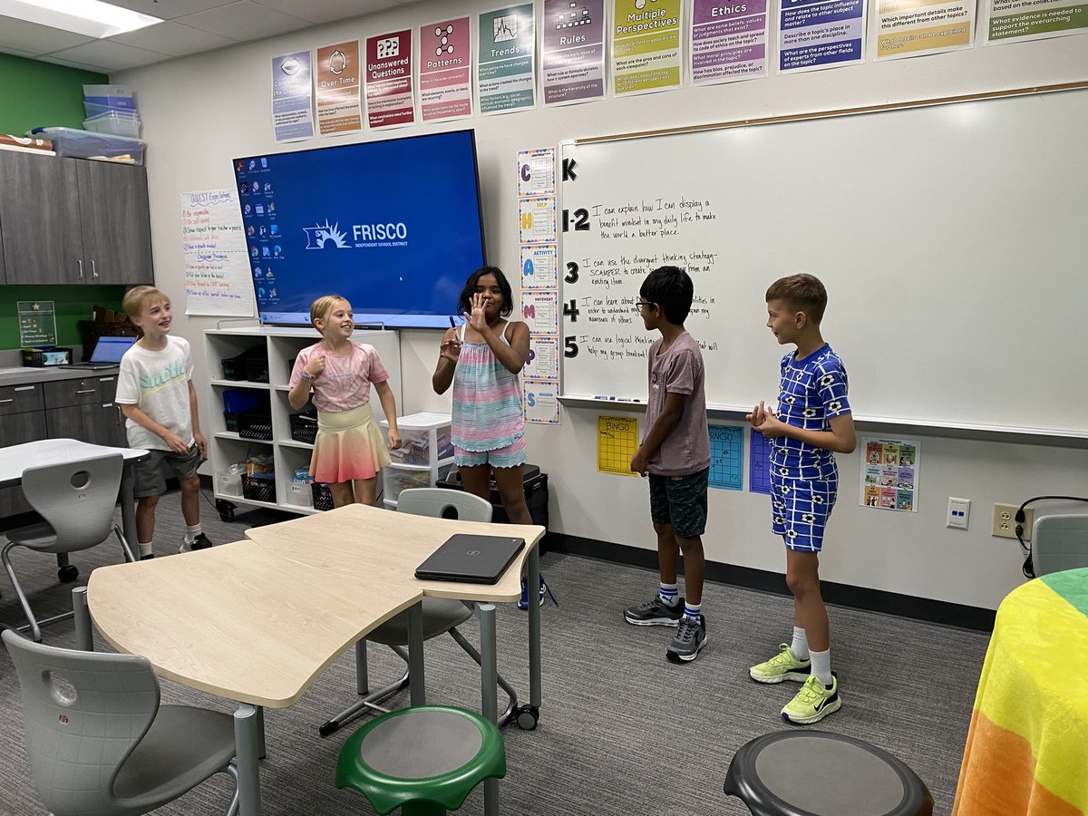 MrsBakerEdu's tweet photo. #4thgrade Ss @smithelem_Noel & @TadlockElem used their #fluencyskills to tackle a fun warm-up called “Last Man Standing”. I was blown away at how many ideas they were able to come up with. They crushed it! #FISDQUEST #smithstrong #TadlockSparkles @FISDAdvAcad https://t.co/n8UZj3rrkA
