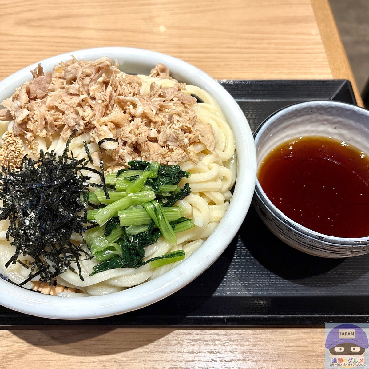 rekishichosadan's tweet photo. 【朗報】丸亀製麺のデカ盛りメニューが定番化、総重量1キロくらいのうどんをいつでも食べられます
https://t.co/KF6gvEdNc1 https://t.co/3Og0nHLlN2