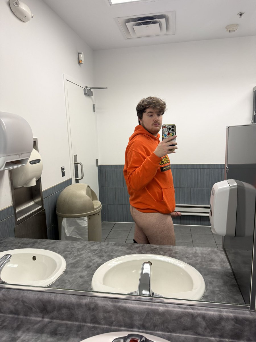 QuesoNSFW's tweet photo. Some bathroom selfies
#dick #cock #public #bathroom #gay #exhibitionist #boner #bwc #circumcised #penis #faceandcock #hairy #softy #erection #naked #nude https://t.co/6cTwBZeH8E
