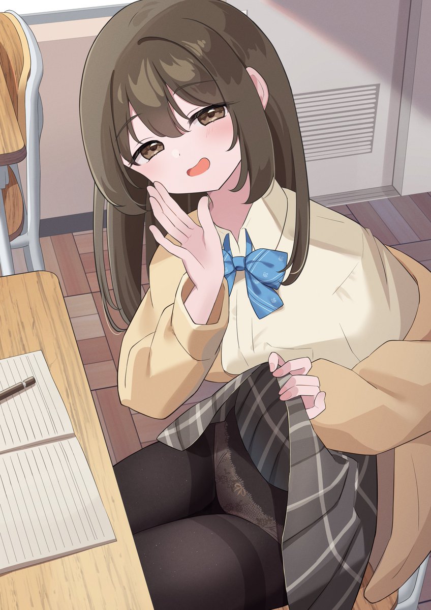 oriyaminahiu's tweet photo. とりあえずおぱんつを見せつける https://t.co/32pNwg0eSd
