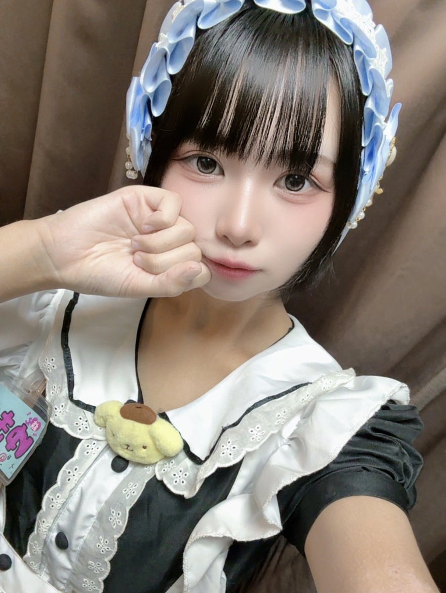 Yuki_torikyn's tweet photo. 昼とりいます‼️お久しぶりです‼️
台風で全然出勤できてなかったけど、今日からちょっとずつ出勤していくので改めてよろしくお願いします！
 #コンカフェ  #とりきゅん  #自撮り界隈 https://t.co/sOaT8WoeM1