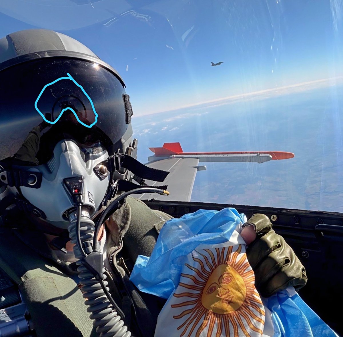 RRdefense tweet picture
