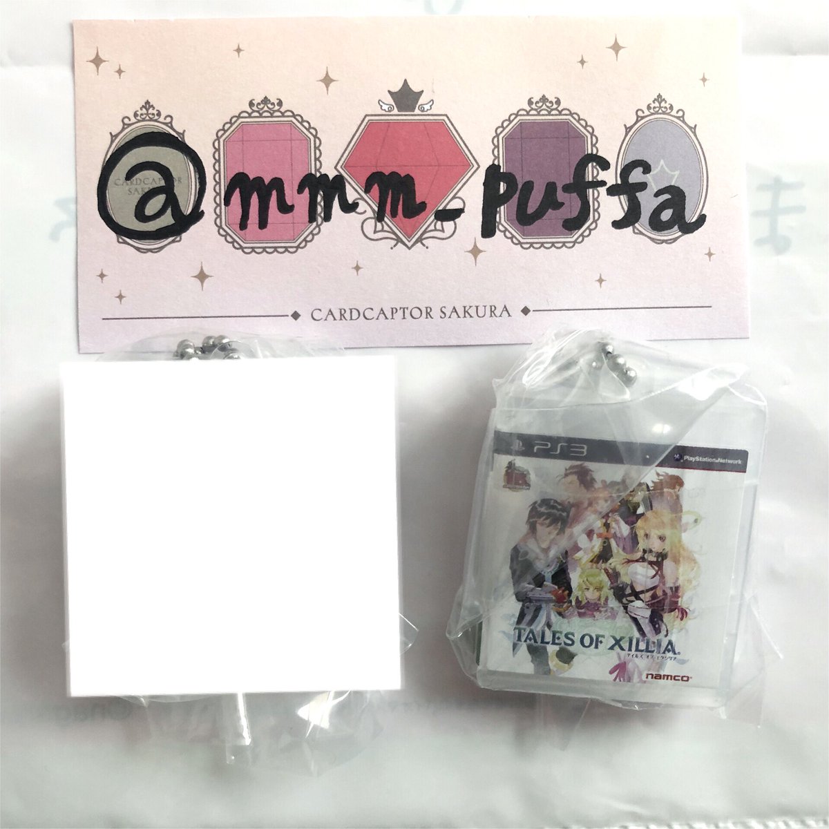 mmm_puffa's tweet photo. 【交換】テイルズ  『テイルズ オブ』シリーズ30周年 ミニチュアパッケージチャーム
譲:エクシリア
求:アビス
郵送にて交換希望です。
検索からもお気軽にお声掛けください。 https://t.co/fJ7FQNUkNj