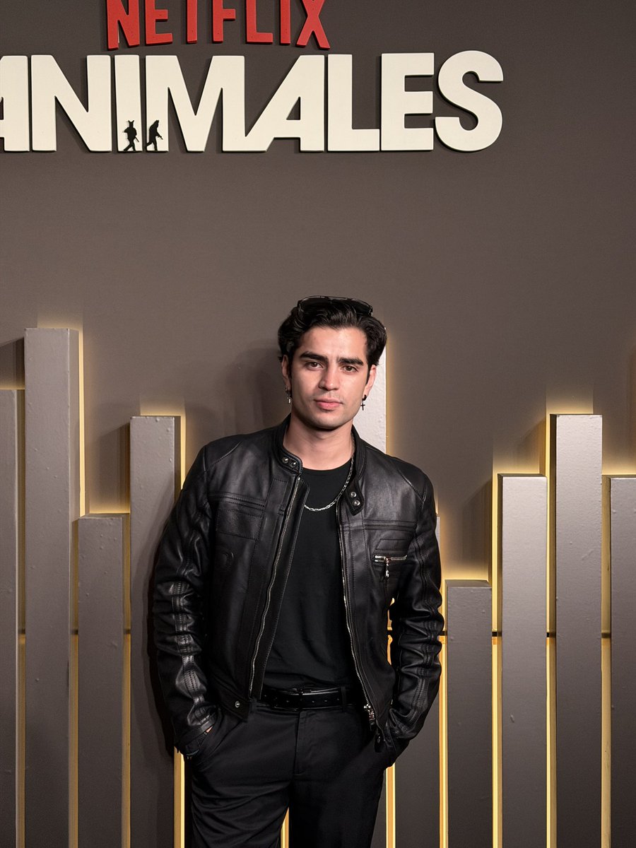 ArnMercurio's tweet photo. Netflix x Animales @NetflixLAT https://t.co/ZBfahGr1ae