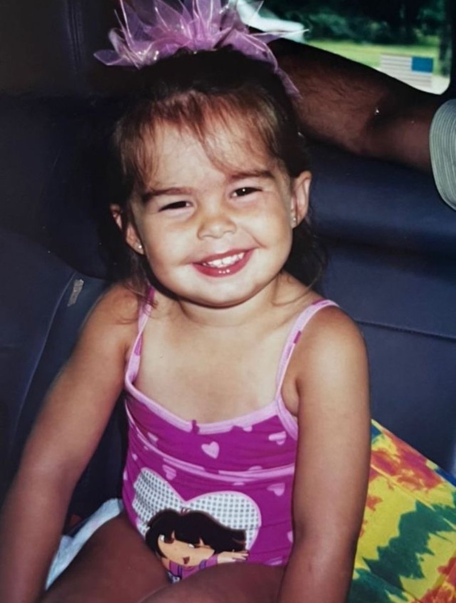 infoaddisonrbr's tweet photo. Happy Birthday Addison Rae! 🤍 https://t.co/LD5n0SMexJ