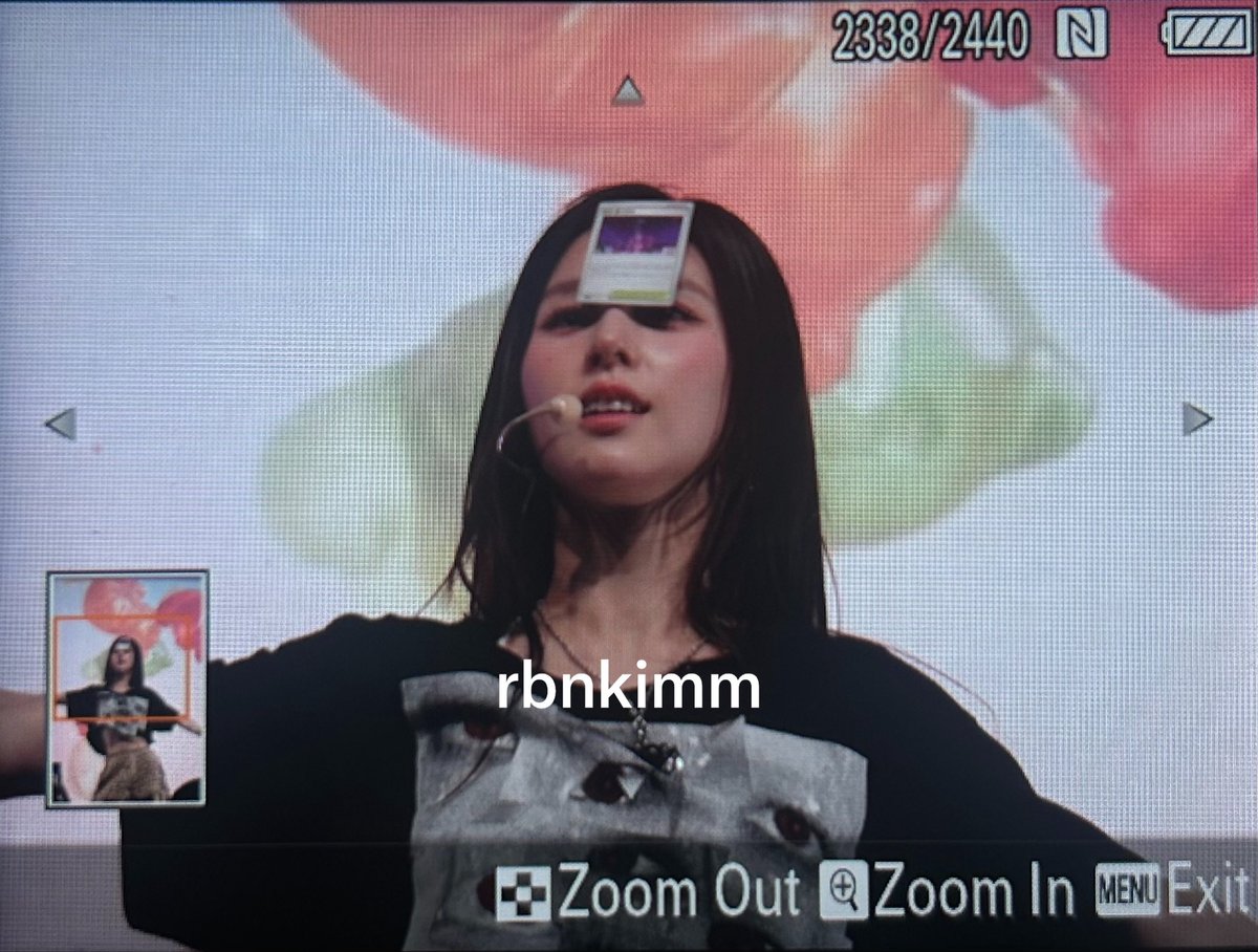 rbnkimm's tweet photo. still the same heejin 10 years later..🩷🥲 

#HEEJIN #희진 #아르테미스 #ARTMS #이달의소녀 #LOONA https://t.co/lQSnJCLr7Y