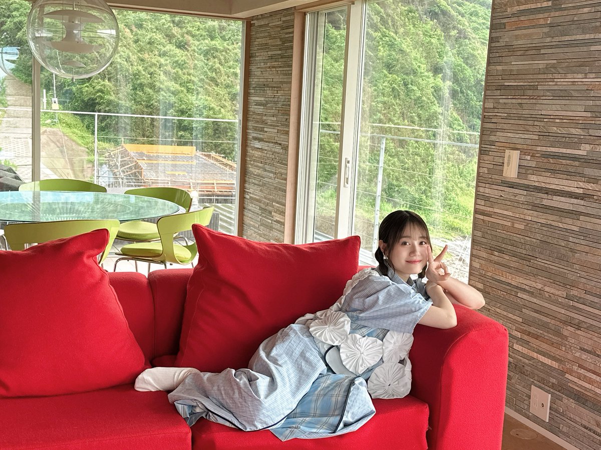InfoItomiku's tweet photo. 続々と各店舗さんから
 #伊藤美来 🆕アルバム
「39rpm」「swirl」の入荷情報が！！

5thアルバムもBESTアルバムも
音楽はもちろんのこと、装丁やブックレットなど
とても素敵な仕上がりになっていますので
ぜひパッケージをお手にとって頂けたら幸いです✨️

(スタッフ) https://t.co/VgnkIEsAgp