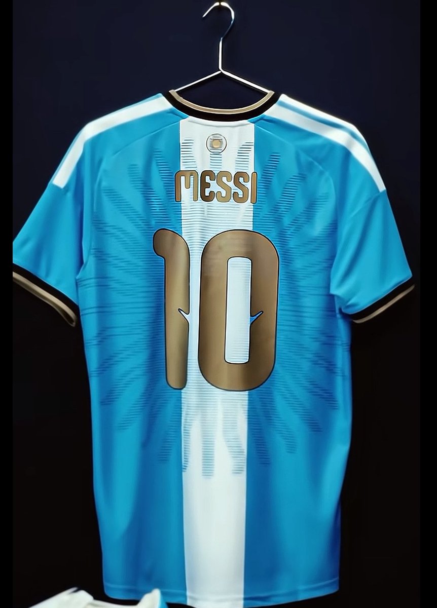 soybobba's tweet photo. La despedida de Messi de hoy me transmite la misma tristeza que alguna vez sentí con otro jugador en mi infancia https://t.co/gO22yd8jmD