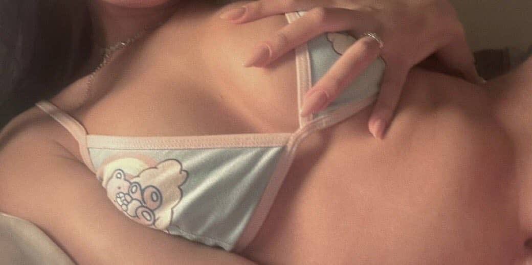 leaslti's tweet photo. Horny asf need some ft play 🤙 
#nsfwtwtًً #horny #cnc https://t.co/119DIMO0pV