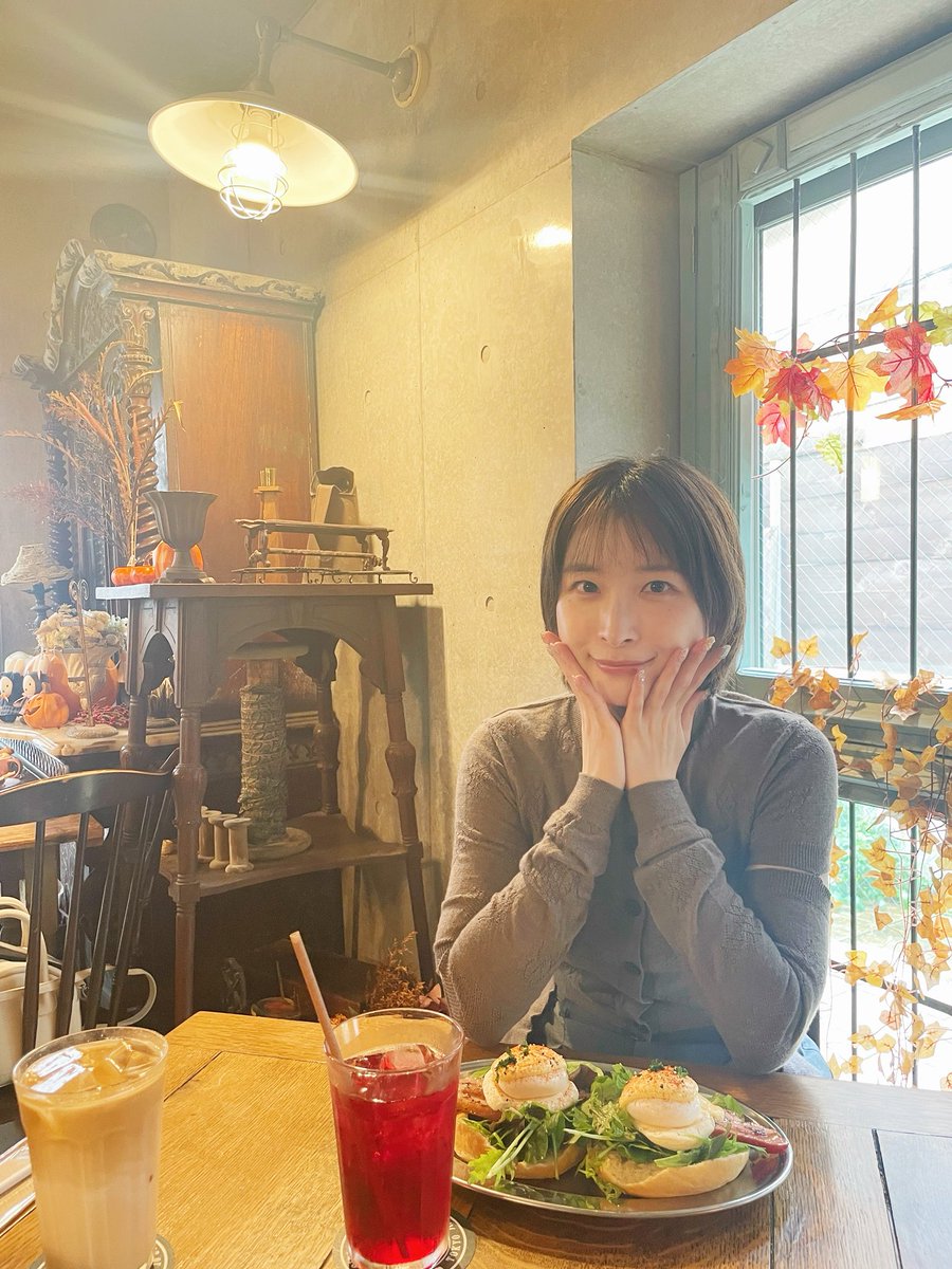 ozawa_rena's tweet photo. 𝓖𝓸𝓸𝓭 𝓶𝓸𝓻𝓷𝓲𝓷𝓰...🍂 https://t.co/4krmWoOAGh