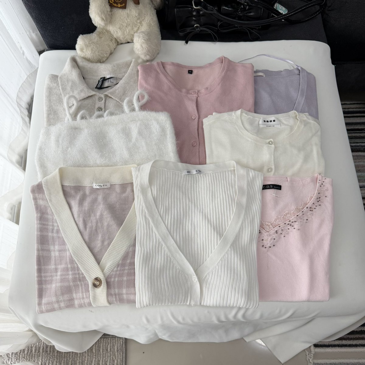 Liiiiyyyyy_'s tweet photo. ꒰  ✿  ֯ 𓌈 ส่งต่อเสื้อผ้า ♡ cardigan  ꒱ 🐰 ˚ ༘
☁️ แบ่งลง 2 วันนะค้า 📍 วันแรก 📌

ลงวันนี้  6/10 20.00 น. 
ค่าส่งเหมา 45.- ปัก+ฟอล 35.- ꒱˚ ༘♡ 🛒

#เสื้อผ้ามือสอง #เสื้อผ้ามือสองสภาพดี #ส่งต่อเสื้อมือสอง #ส่งต่อเสื้อผ้ามือ2 #โล๊ะตู้เสื้อผ้ามือสอง #โล๊ะตู้ #ส่งต่อเสื้อผ้า https://t.co/MmAIVDXrux