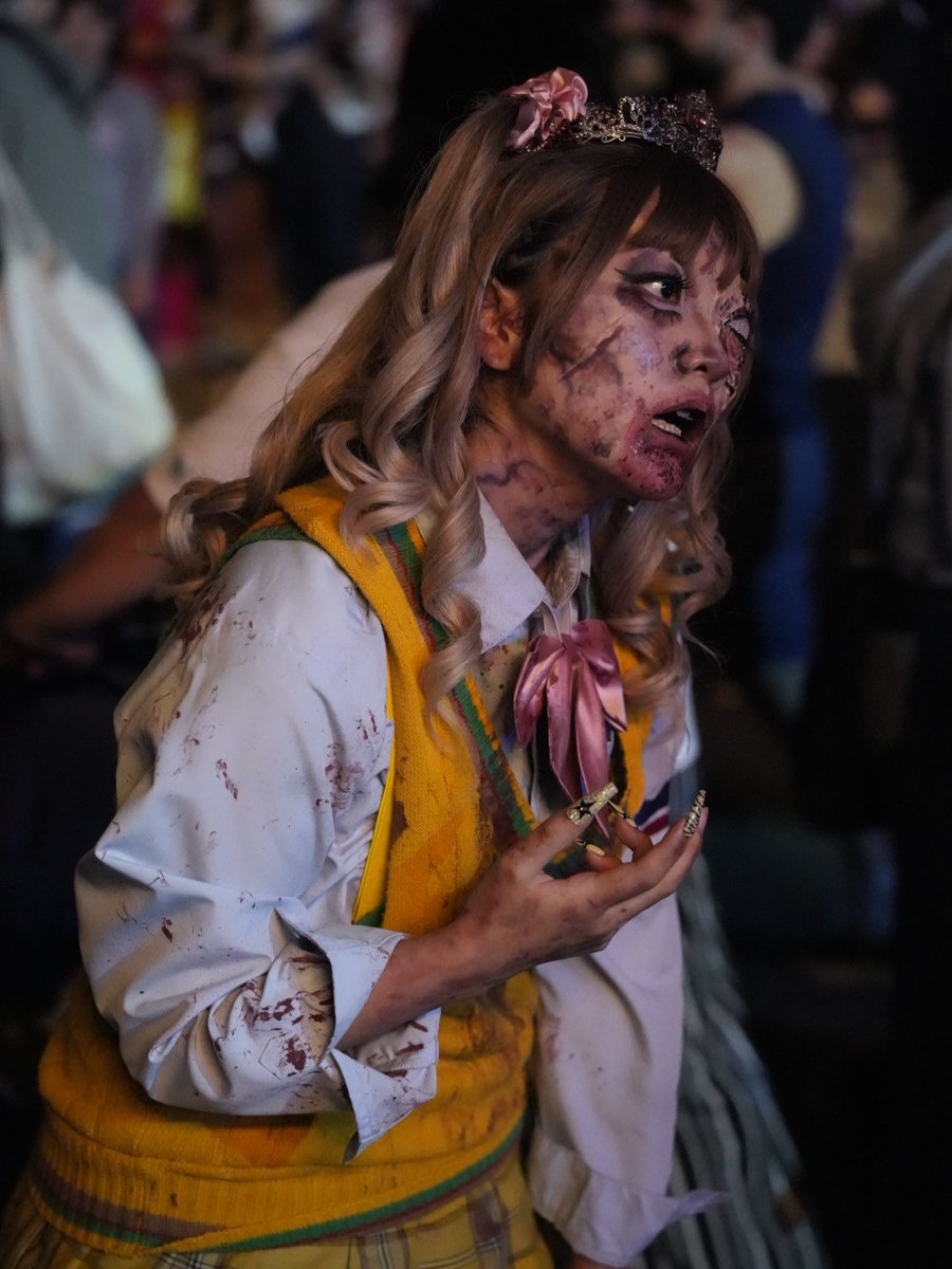 smaphoto_usj's tweet photo. ／
ハロウィーン・ホラー・ナイト
ストリート ゾンビ
＼

人間だったときの記憶とともに。

#USJファン #ホラーナイト #ホラナイ #ゾンビ #ギャルゾンビ https://t.co/SIMeIj0t36