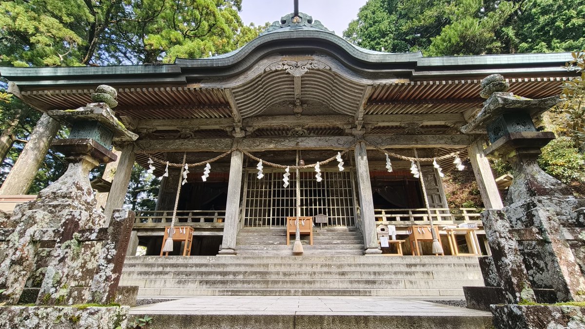tenko_fish's tweet photo. 奈良の秘境神社、日置神社に行ってきた！！
山の運転めちゃくちゃ大変だったけど、それは行く価値ある！！⛩️
破魔神社らしいので、呪われている人も是非🤣 https://t.co/QSm9K7PQnO