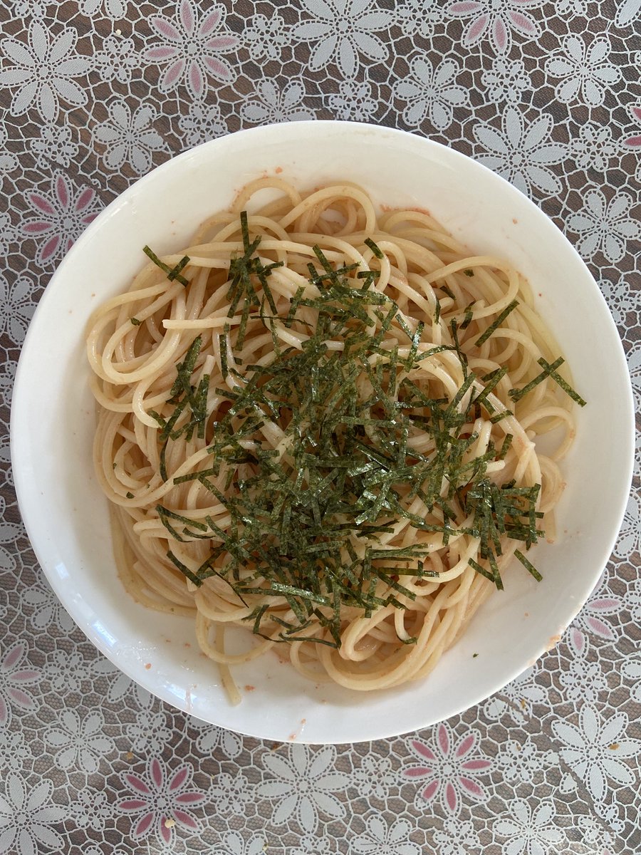 akichi_2017's tweet photo. ランチタイム🍝

#たらこバターパスタ https://t.co/UrQavKASk5